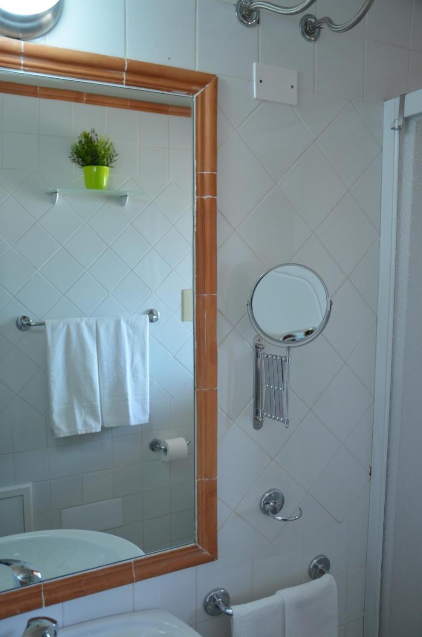 La Dimora Delle Begonie Apartment เชฟาลู ภายนอก รูปภาพ