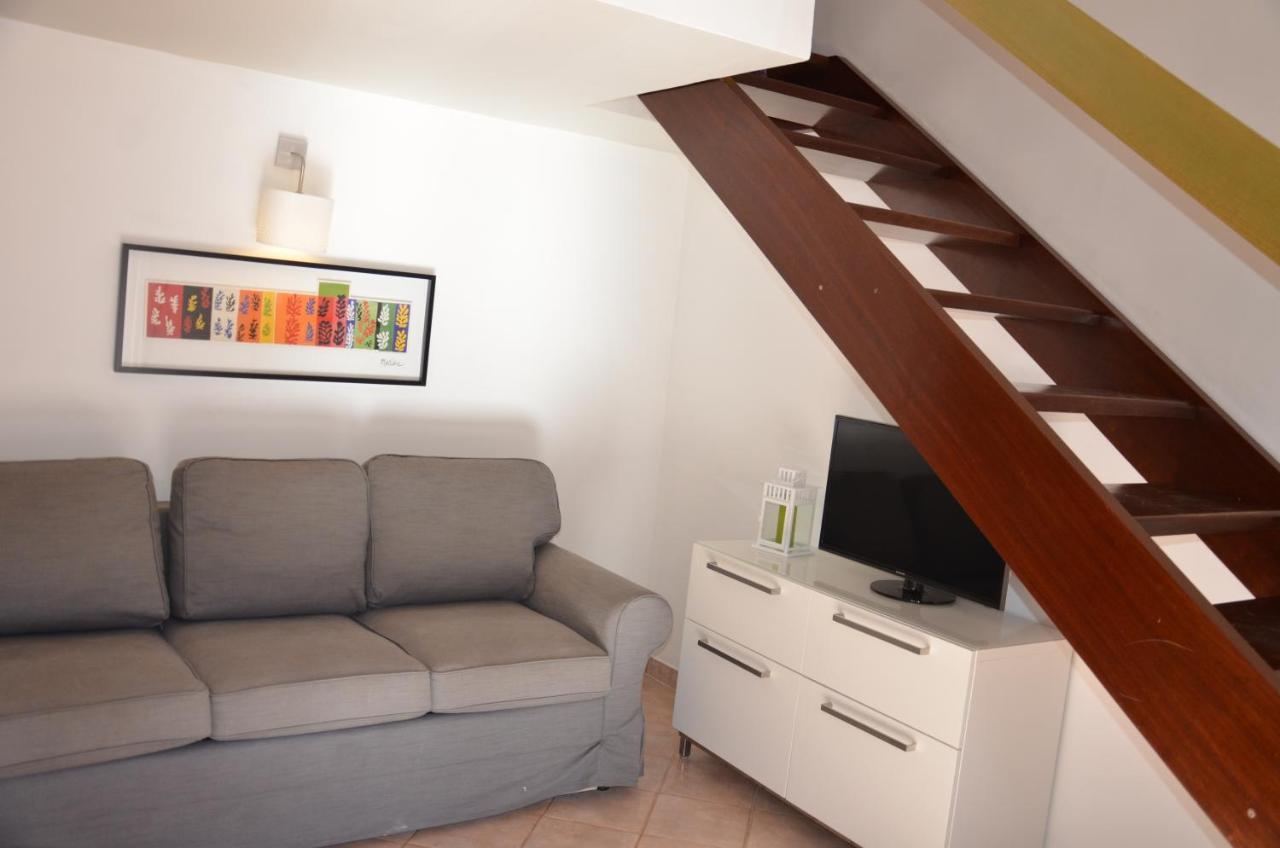 La Dimora Delle Begonie Apartment เชฟาลู ภายนอก รูปภาพ