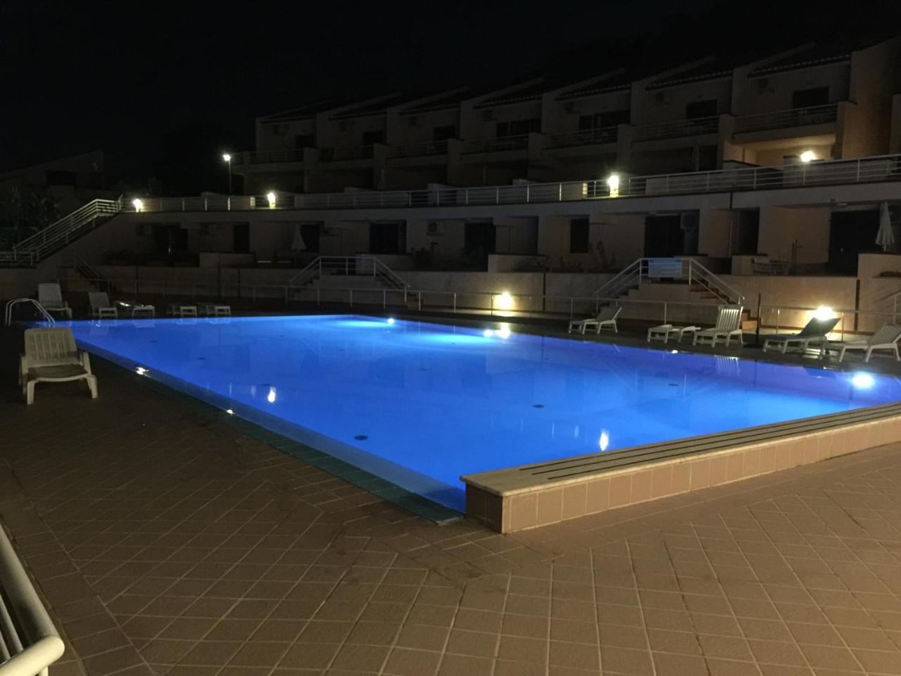 La Dimora Delle Begonie Apartment เชฟาลู ภายนอก รูปภาพ